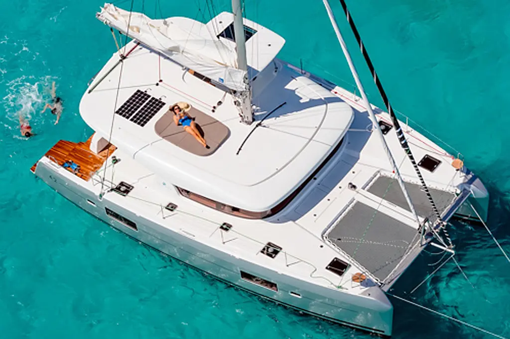 Lagoon 42 - 