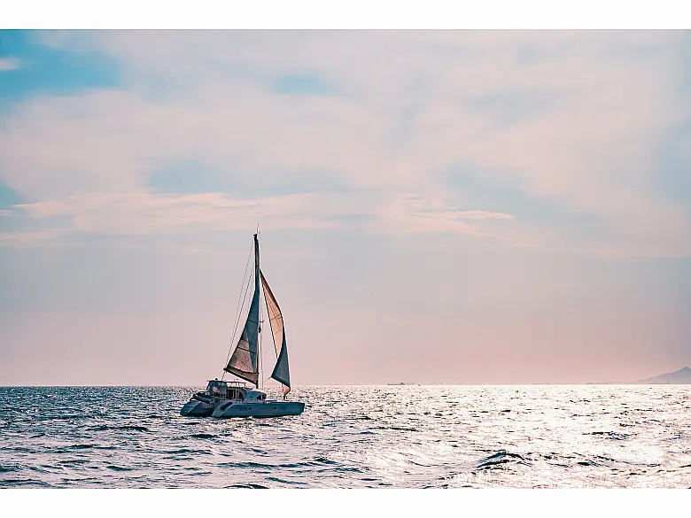 Lagoon 380 